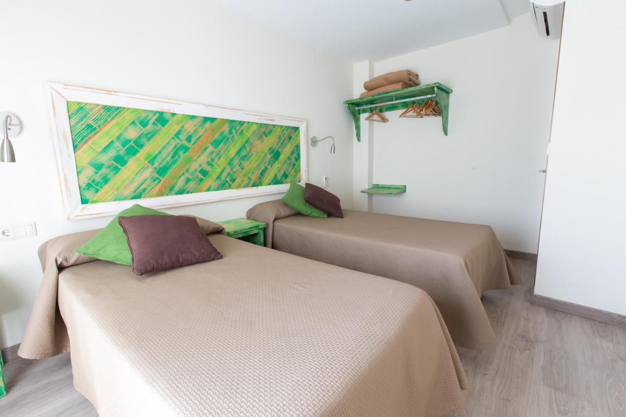 Apartamentos El Gallo Марбелья Экстерьер фото